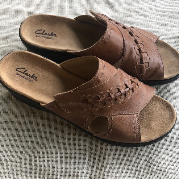 clarks sandals size 11